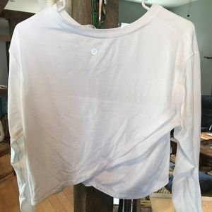 Long sleeve Lululemon Crop